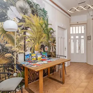 Hostal Acacia, Budapest